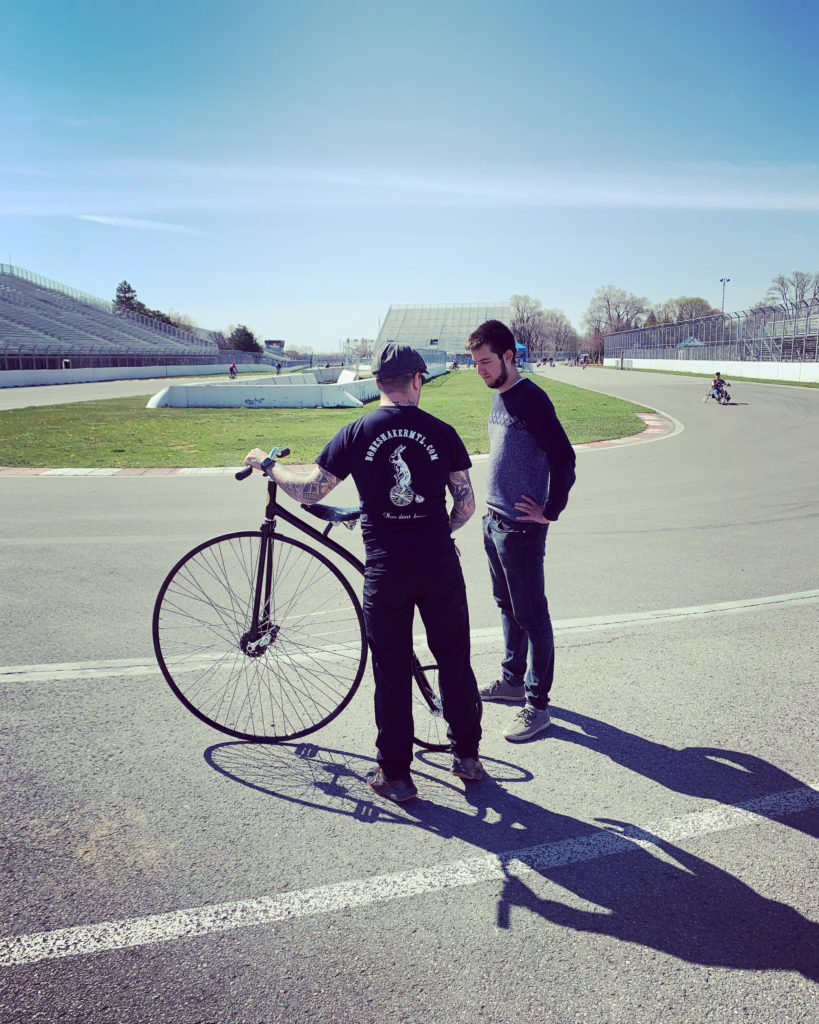 Velo circuit gilles villeneuve hot sale